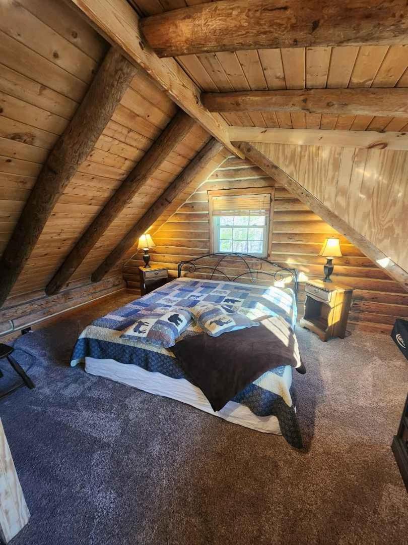 Very Private, Real Log Cabin With Hot Tub! Sevierville Luaran gambar