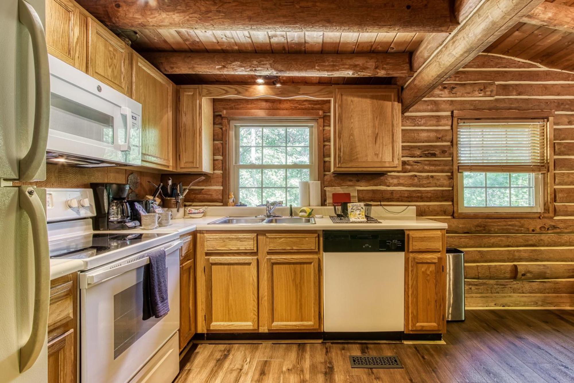 Very Private, Real Log Cabin With Hot Tub! Sevierville Luaran gambar